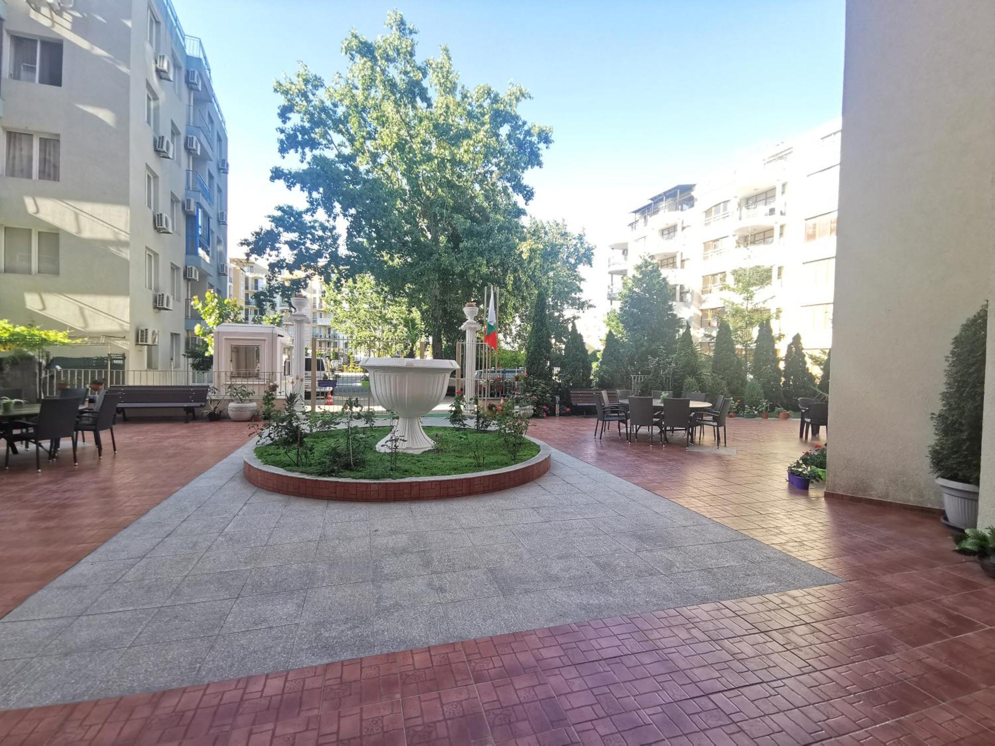 Rose Garden Omax Apartments ซันนีบีช ภายนอก รูปภาพ