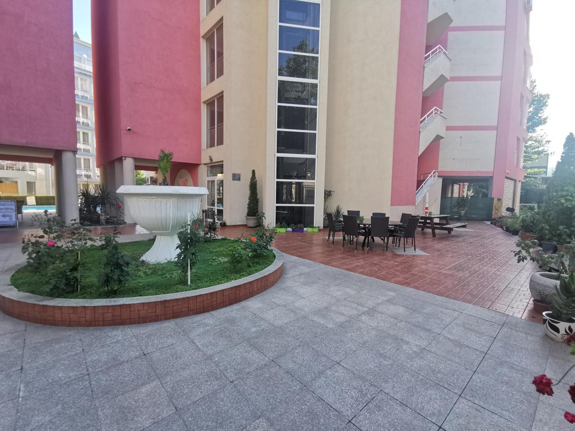 Rose Garden Omax Apartments ซันนีบีช ภายนอก รูปภาพ