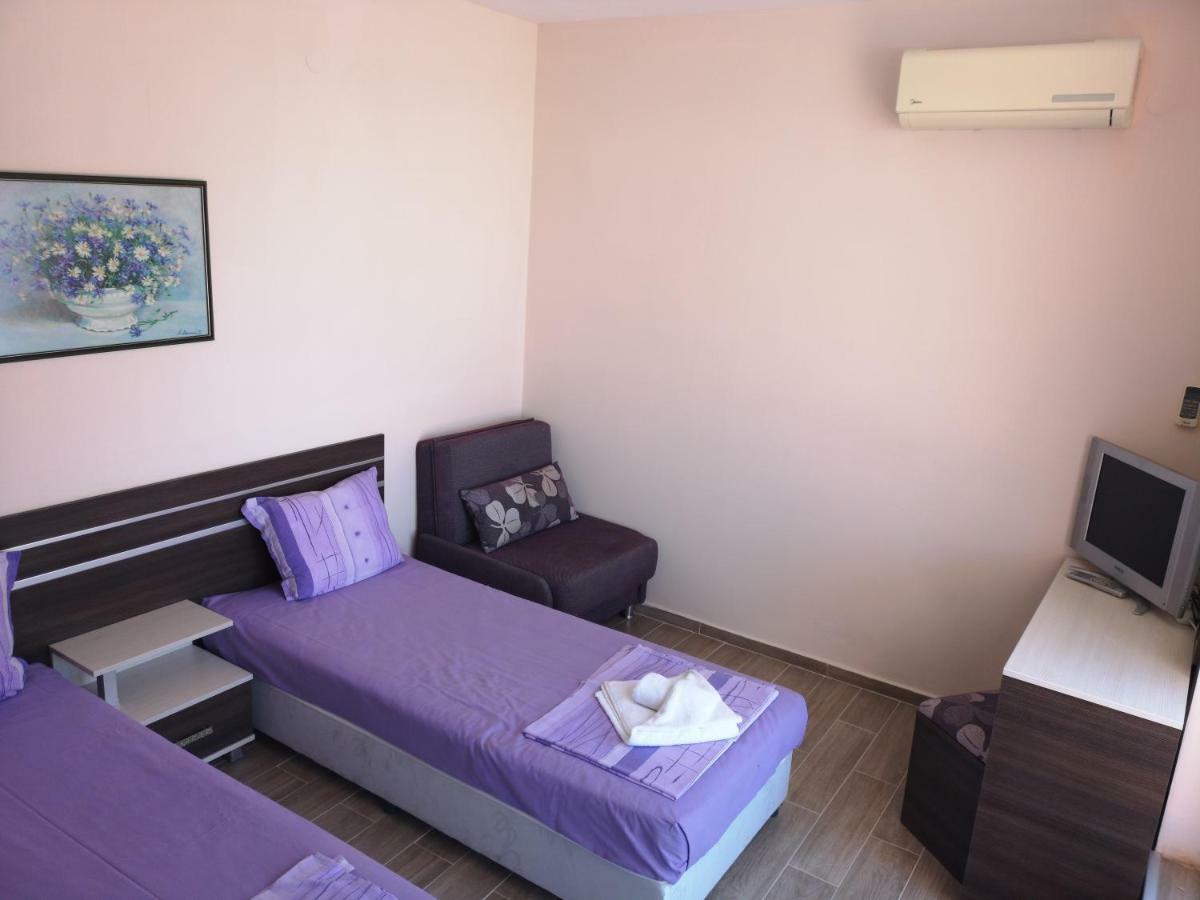 Rose Garden Omax Apartments ซันนีบีช ภายนอก รูปภาพ